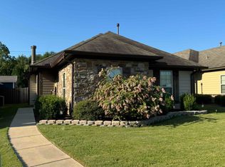85 Laurel Pl, Deatsville, AL 36022