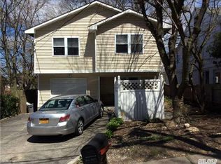 55 Lieper St, Huntington Station, NY 11746