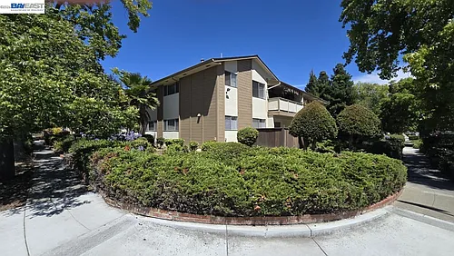 4600 Eggers Dr #B Photo 1 4600 Eggers Dr #B Photo 1