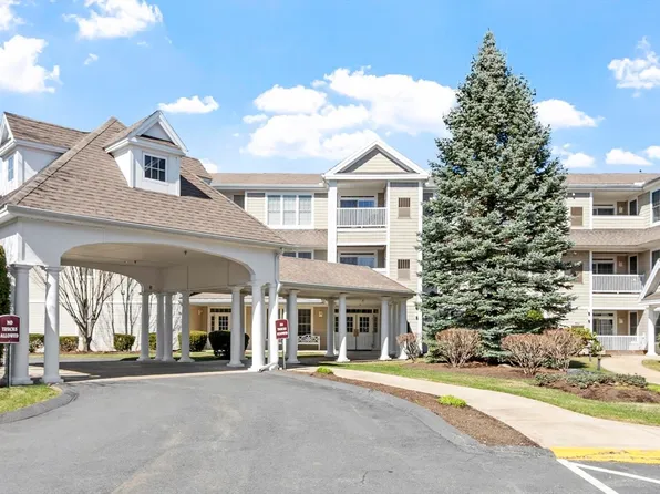 1117 Emerald Ct, Tewksbury, MA 01876