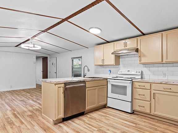 4th image of 116 Tosh Ln