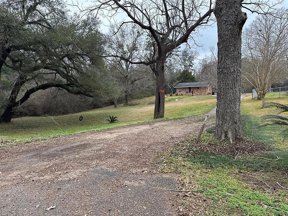 1st image of 9360 Vickers Rd