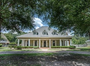 105 Beaver Run Dr, Brandon, MS 39047