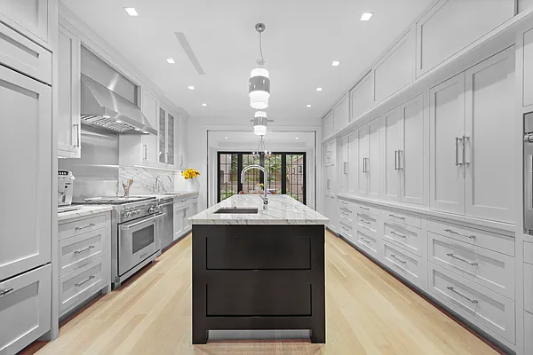 Sold by Kleier Residential | media 4