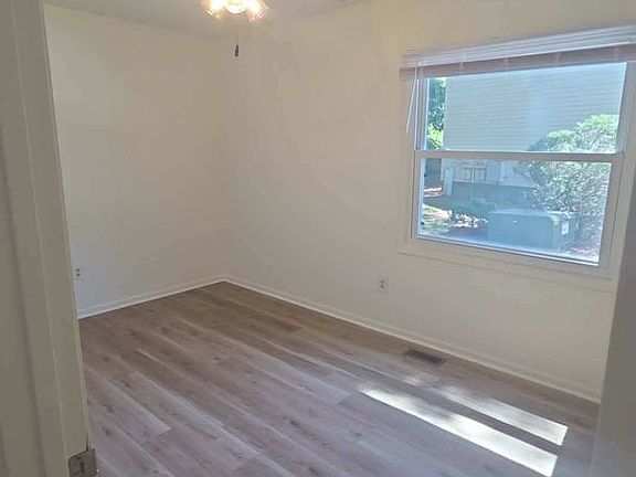 2nd image of 3970 Sweeten Creek Rd APT B-8