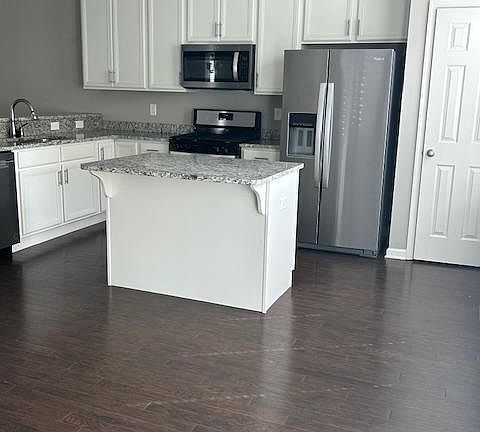 3rd image of 313 Lenape Way