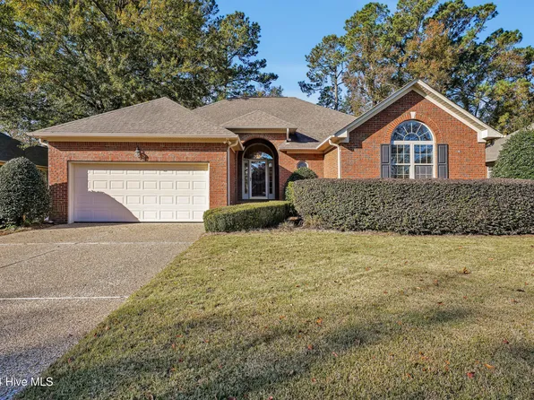 1319 Brookside Gardens Drive, Wilmington, NC 28411