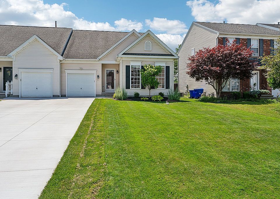1st image of 71 Carla Ln