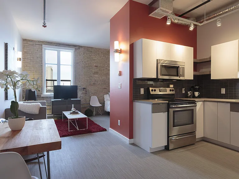 370 Donald St #104 — Photo 14