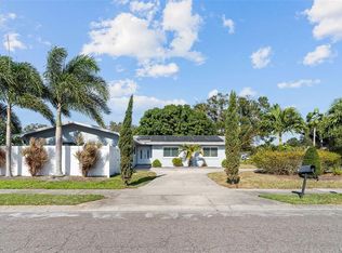 2453 Roberta St, Largo, FL 33771