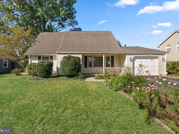 12422 Melling Ln, Bowie, MD 20715
