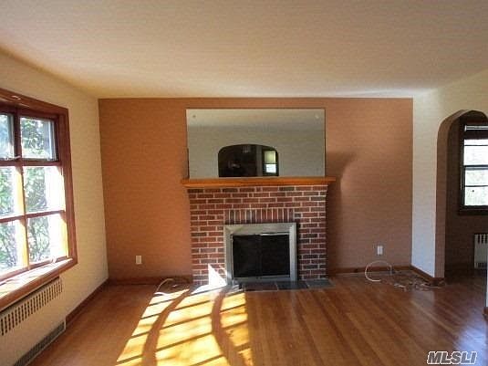 3rd image of 2 Grant St