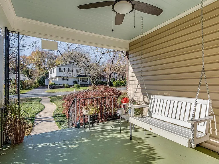 4331 Applegate Rd — Photo 32