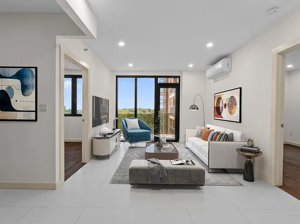 124-28 Queens Blvd #8A, Kew Gardens, NY 11415