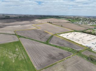 N Cedar St, Monticello, IA 52310