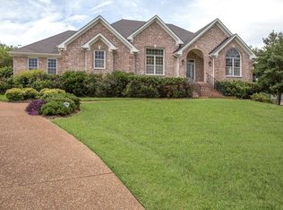 4404 Savage Pointe Dr, Franklin, TN 37064