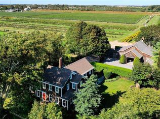 1250 Oregon Rd, Mattituck, NY 11952