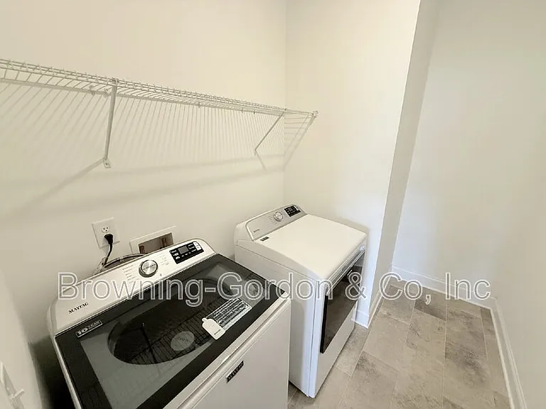312 Traywick Pl — Photo 6