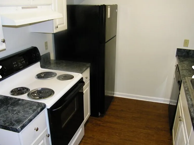2716 Tess Cir — Photo 8