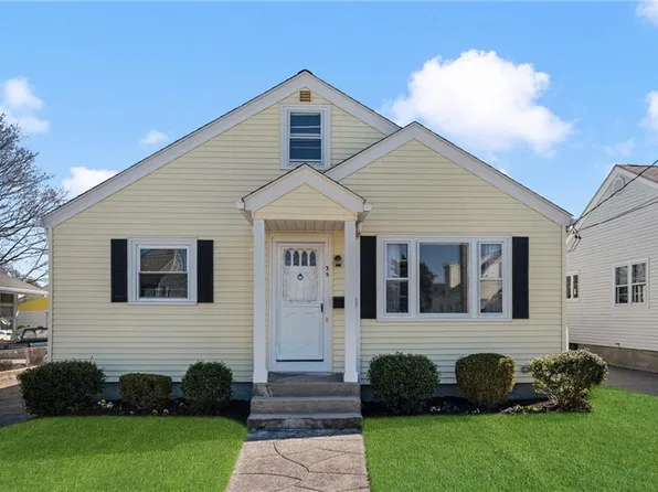 35 Shepard Ave, Providence, RI 02904