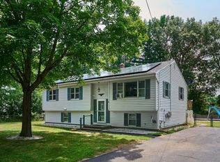 65 S Tallyho Dr, Springfield, MA 01118