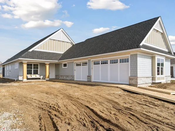 118 Spring Farm Rd, Saint Paul, MN 55127