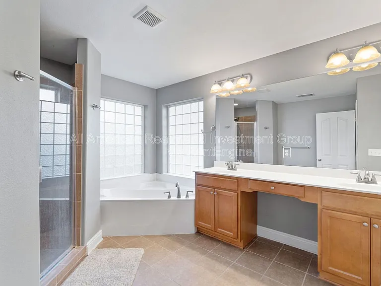 377 Miranda Ct — Photo 27