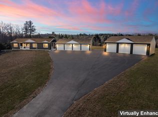 586 Foster Rd, Auburn, ME 04210