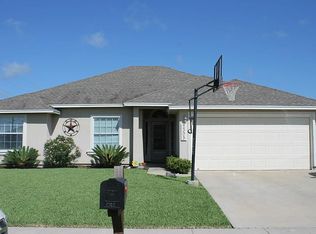 2305 Kazmir Dr, Corpus Christi, TX 78418