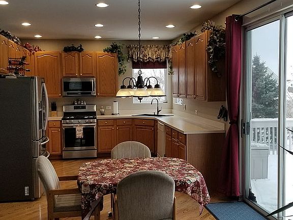 9 ' Ceilings oak flooring