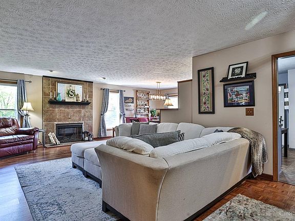 5th image of 6817 Netherland Ct