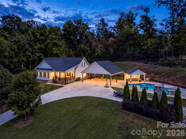 194 Lyles Pond Rd, Rutherfordton, NC 28139