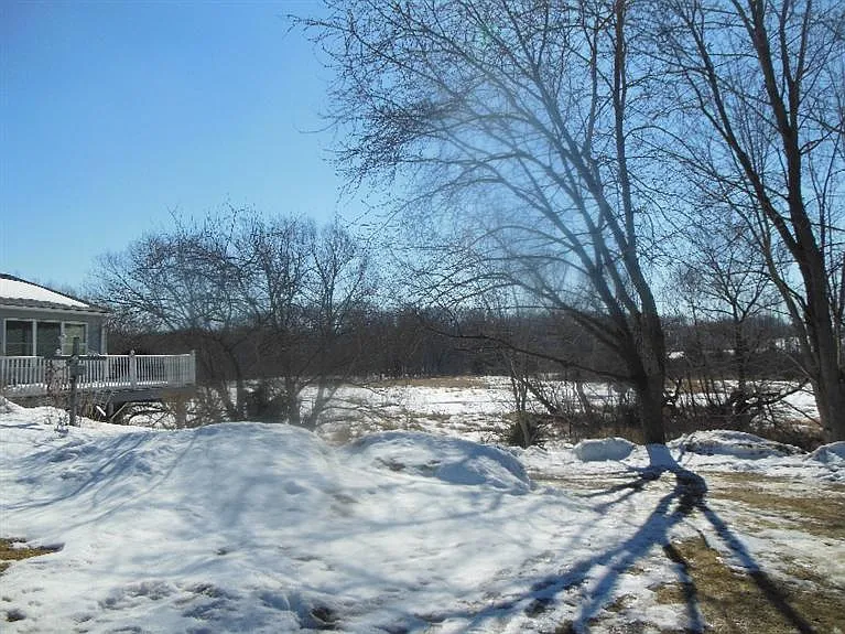 855 Pierce Rd photo 1