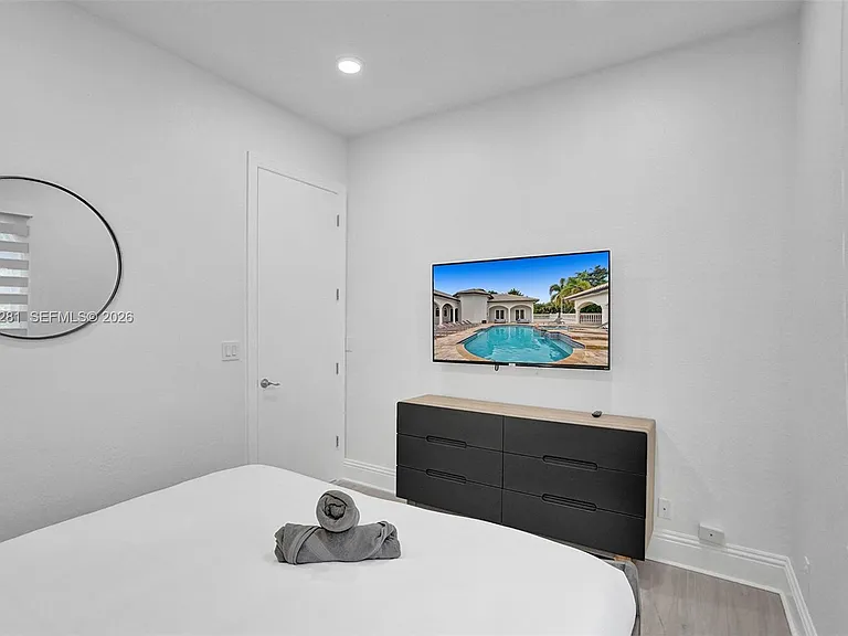 13751 Pine Meadow Ct — Photo 39