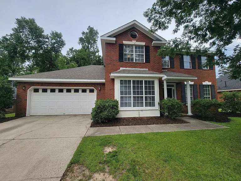 1063 Waltons Pass — Photo 1