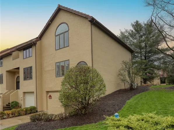 9819 Three Degree Rd, Allison Park, PA 15101