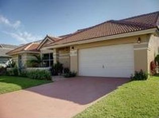 1069 NW 161st Ave, Pembroke Pines, FL 33028