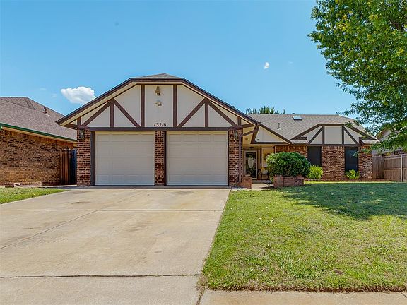 3rd image of 13216 Moccasin Ln