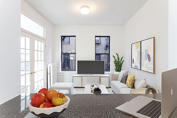 1st image of 206 W 88th St APT 5R