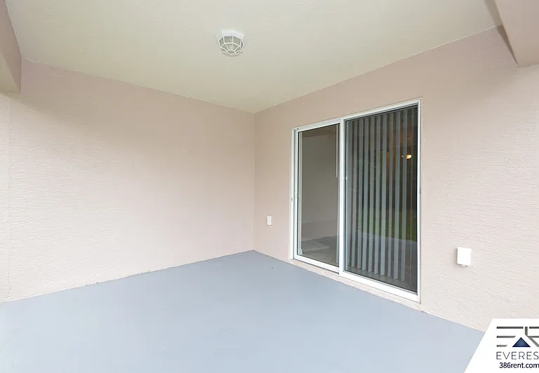 19 Burgess Pl — Photo 23