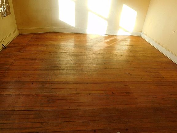 Additional Living Room