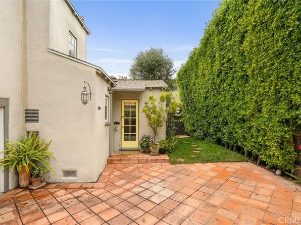 5130 1/2 W 20th St, Los Angeles, CA 90016