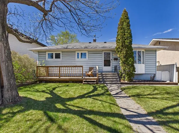 7411 21st St SE, Calgary, AB T2C 0V4