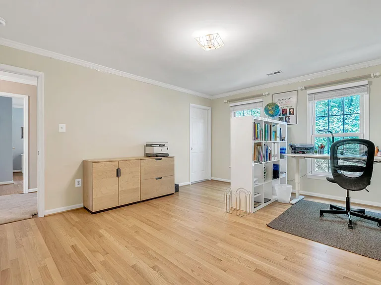 8308 Comanche Ct — Photo 49