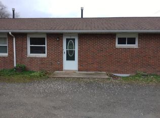 378 Metz Rd #2, Tarentum, PA 15084