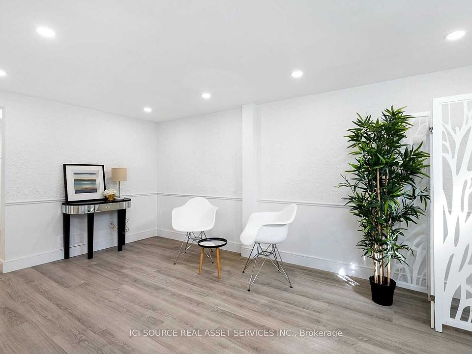 1st image of 411 Enfield Rd