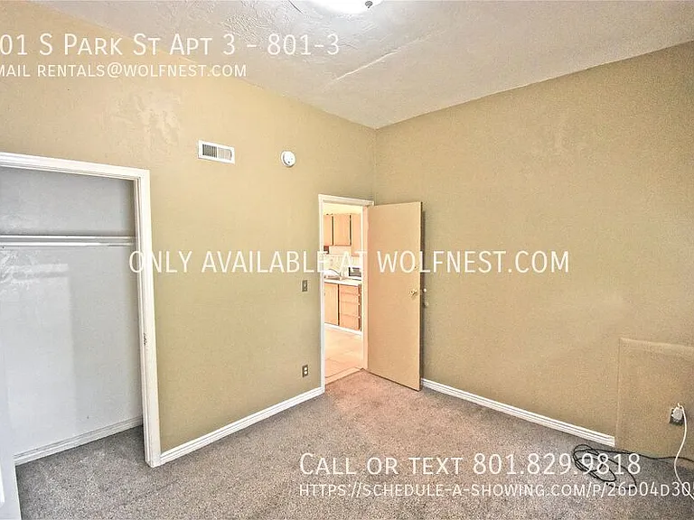 801 S Park St #3 — Photo 16