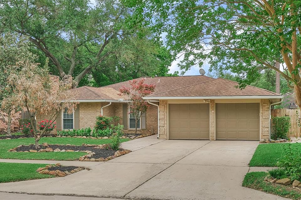 1st image of 22323 Deville Dr