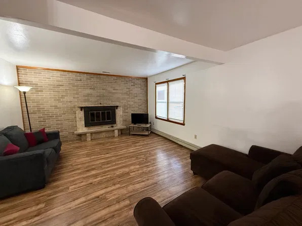 32 Jersey Ave, Edison, NJ 08820