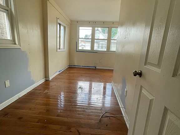 2nd image of 143 Pearsall Ave #3